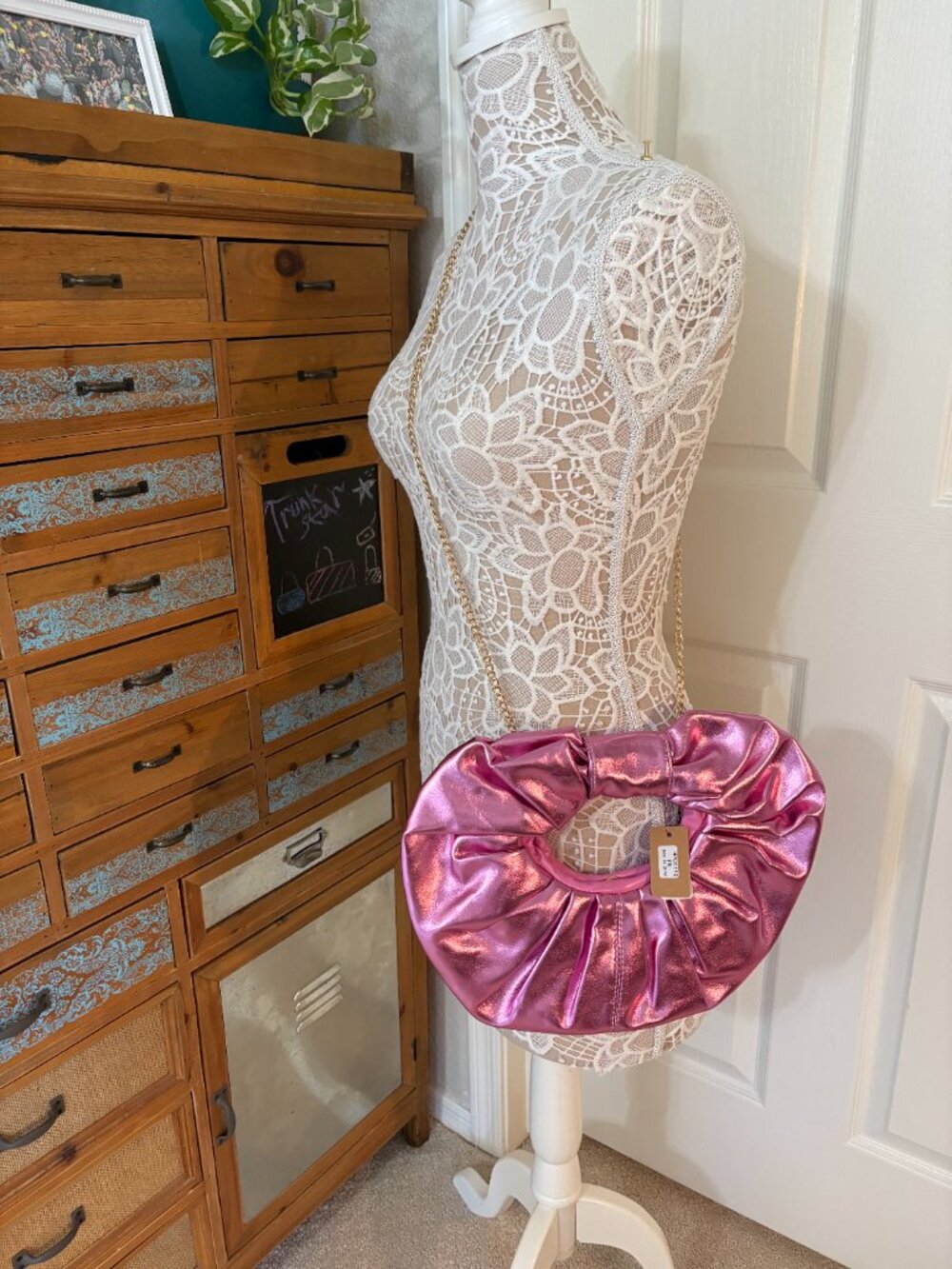 Metallic Puffy Crecsent Half-Moon - Handbag / Purse - Various Colors - NWT - Picture 12 of 16